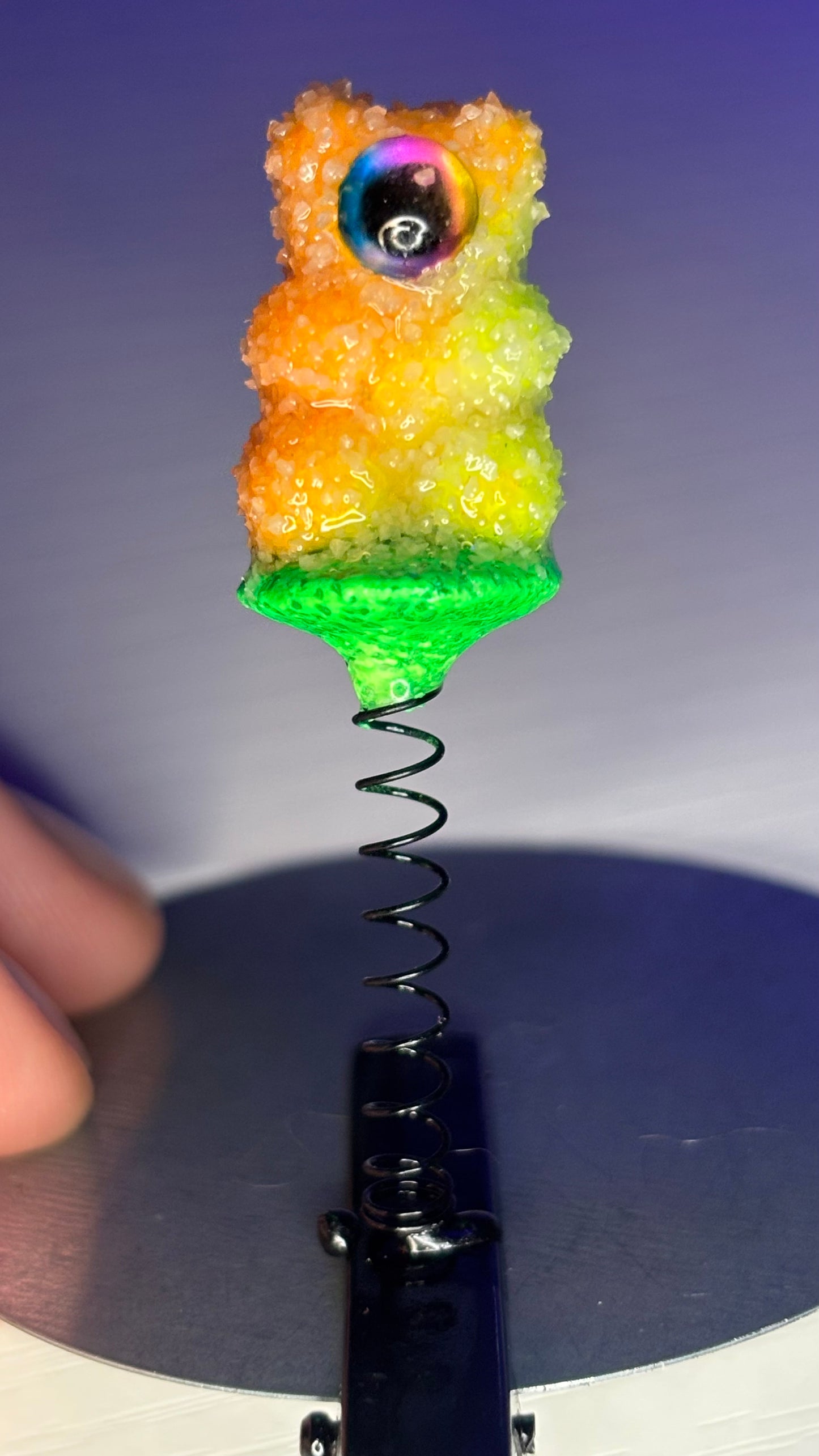 Sour Cyclops Gummy Bear Clips 🌱