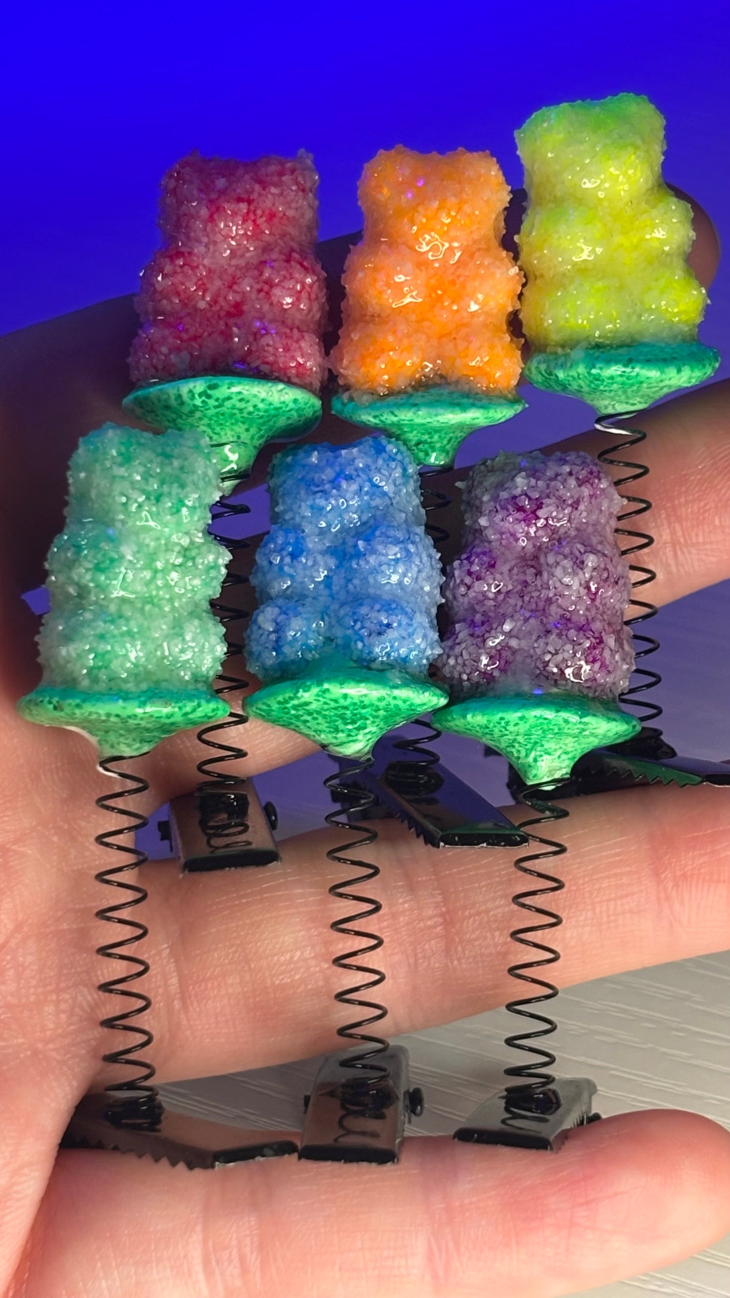 Sour Gummy Bear Sprout Clips 🌱(You Pick Color!)